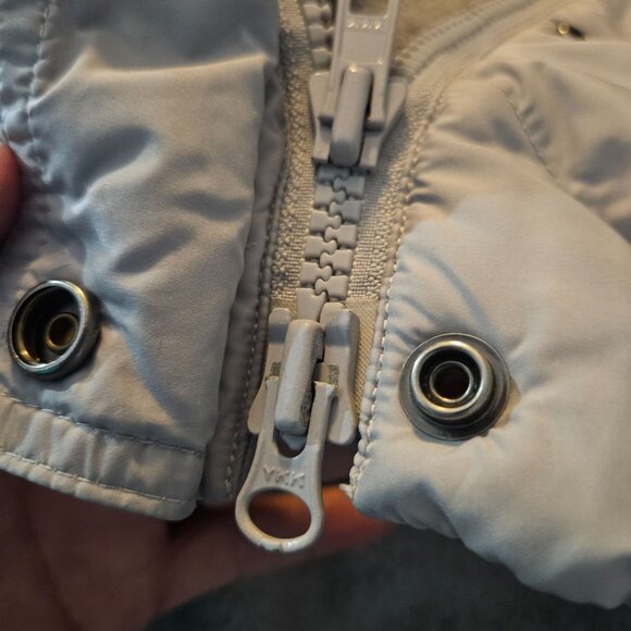 J.Crew Women’s Gray Puffer Jacket Hooded Med Quiet Luxury Streetwear Après-Ski - Picture 11 of 16